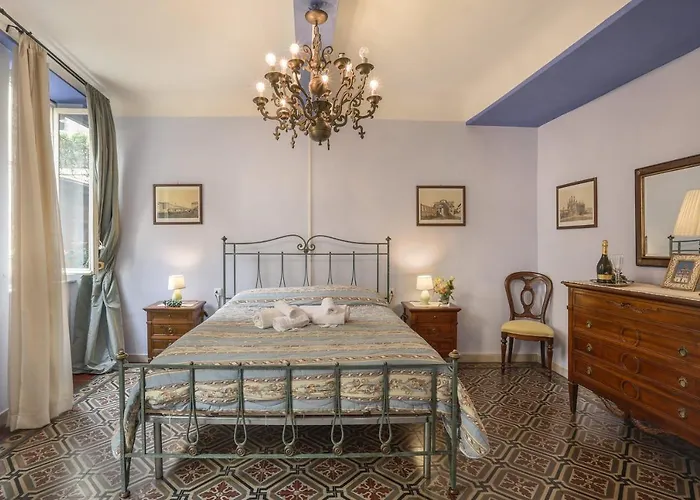 Rooms Corte Delle Uova Centro Storico Piazza San Michele