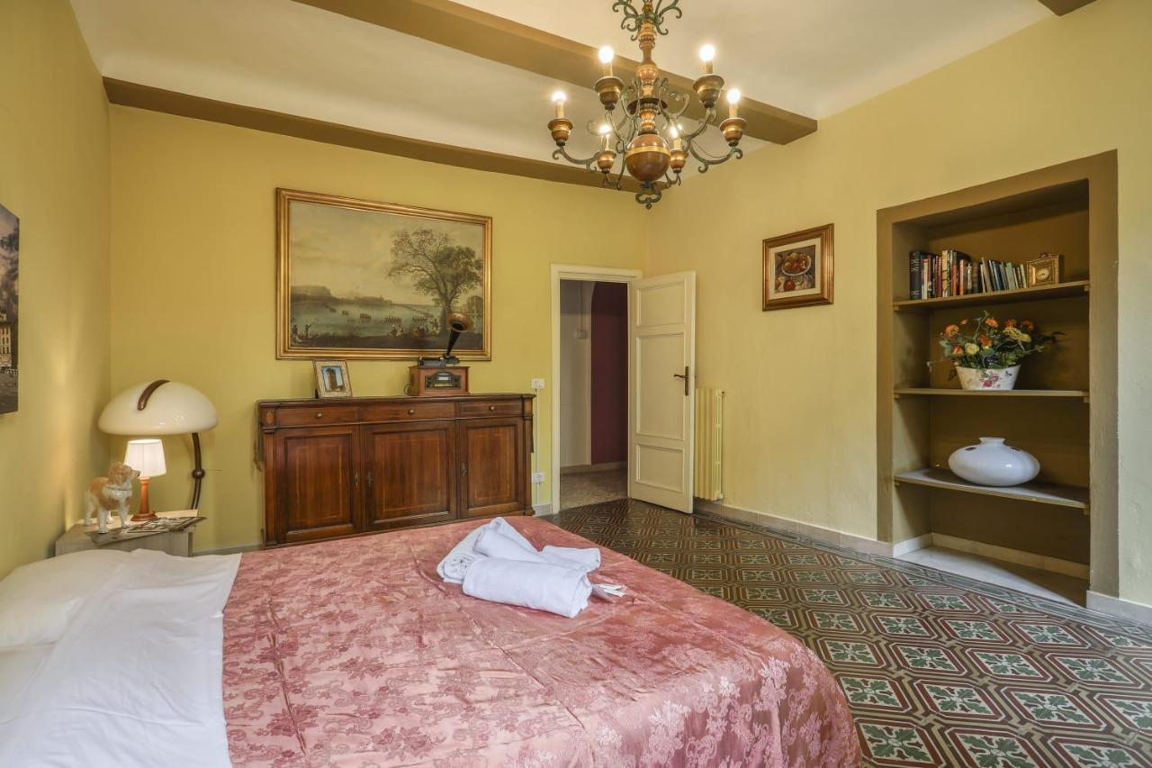 Corte Delle Uova Centro Storico Piazza San Michele Guest house Lucca